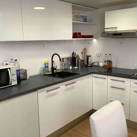شقة Quiet, Spacious And New 72m2 Old Town - Perfect For 4-6