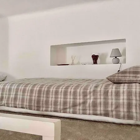 Quiet, Spacious And New 72m2 Old Town - Perfect For 4-6 شقة