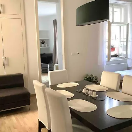 شقة Quiet, Spacious And New 72m2 Old Town - Perfect For 4-6