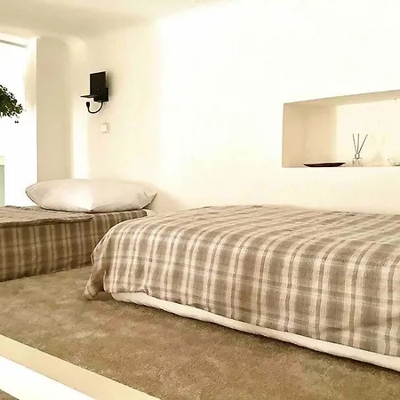 Quiet, Spacious And New 72m2 Old Town - Perfect For 4-6 *