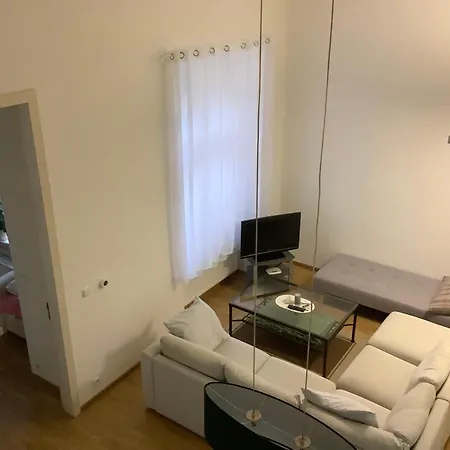 شقة Quiet, Spacious And New 72m2 Old Town - Perfect For 4-6 براغ