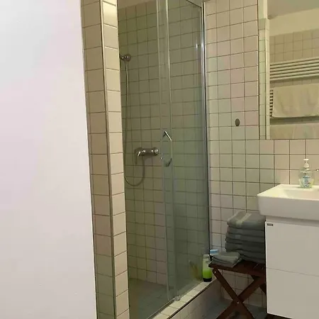 شقة Quiet, Spacious And New 72m2 Old Town - Perfect For 4-6 *